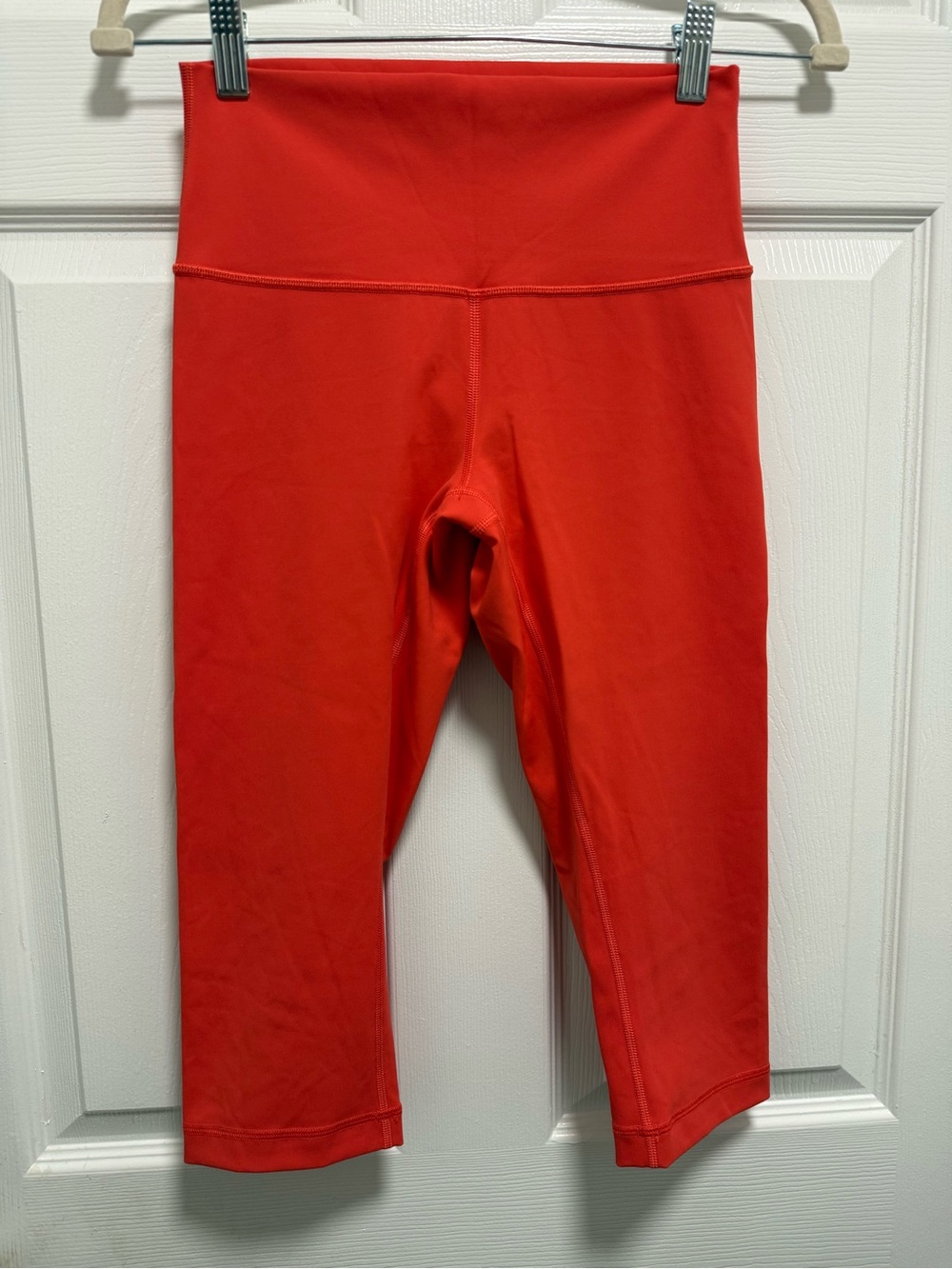 Lululemon Align High-Rise Crop Leggings – Women's Size 6 – Bright Coral